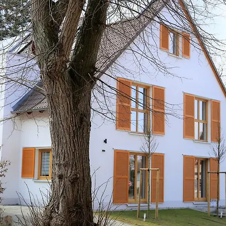 Wohnvaders Guest house *